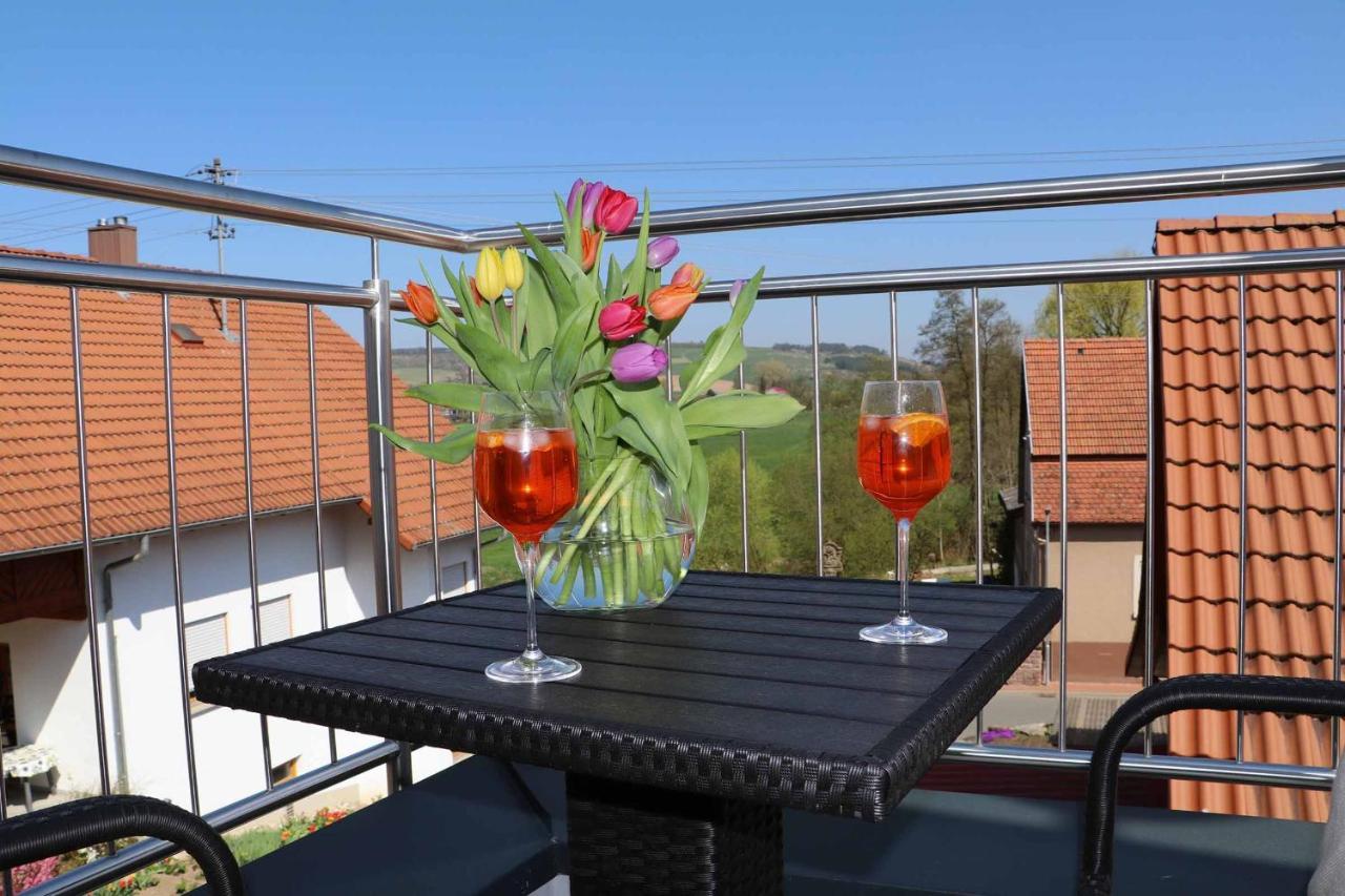 Ferienwohnung Penthouse Tauberblick Tauberbischofsheim Exterior foto